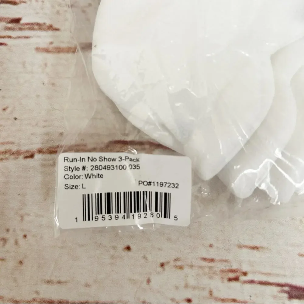 BROOKS Run-In No Show White Socks - Picture 2 of 3